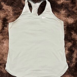 Nike Girls XL Sea foam Tank Top